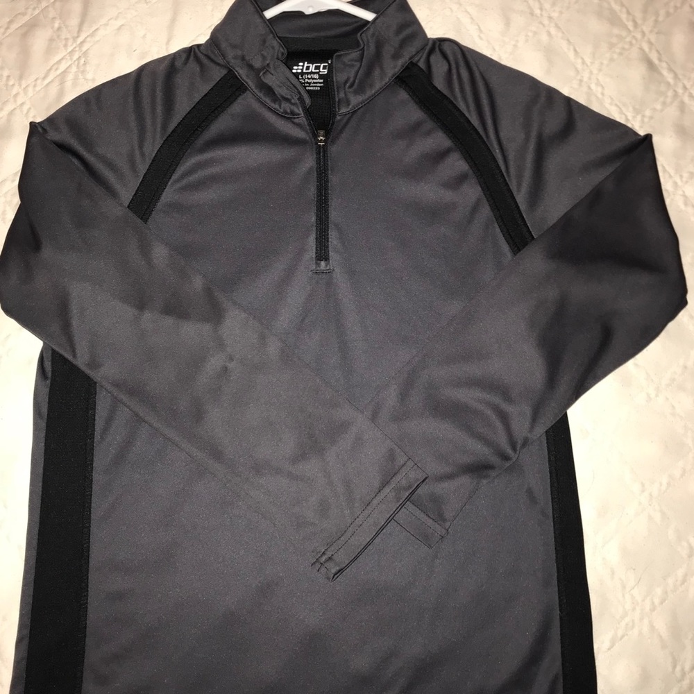 Boys dry fit type 1/4 zip pullover